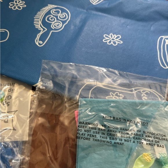 Retired and Rare American Girl Spa Party Kit for 8 girls - Picture 4 of 12